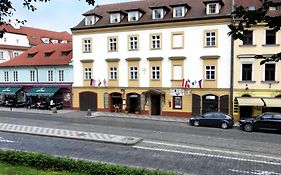 Hotel U Kříže